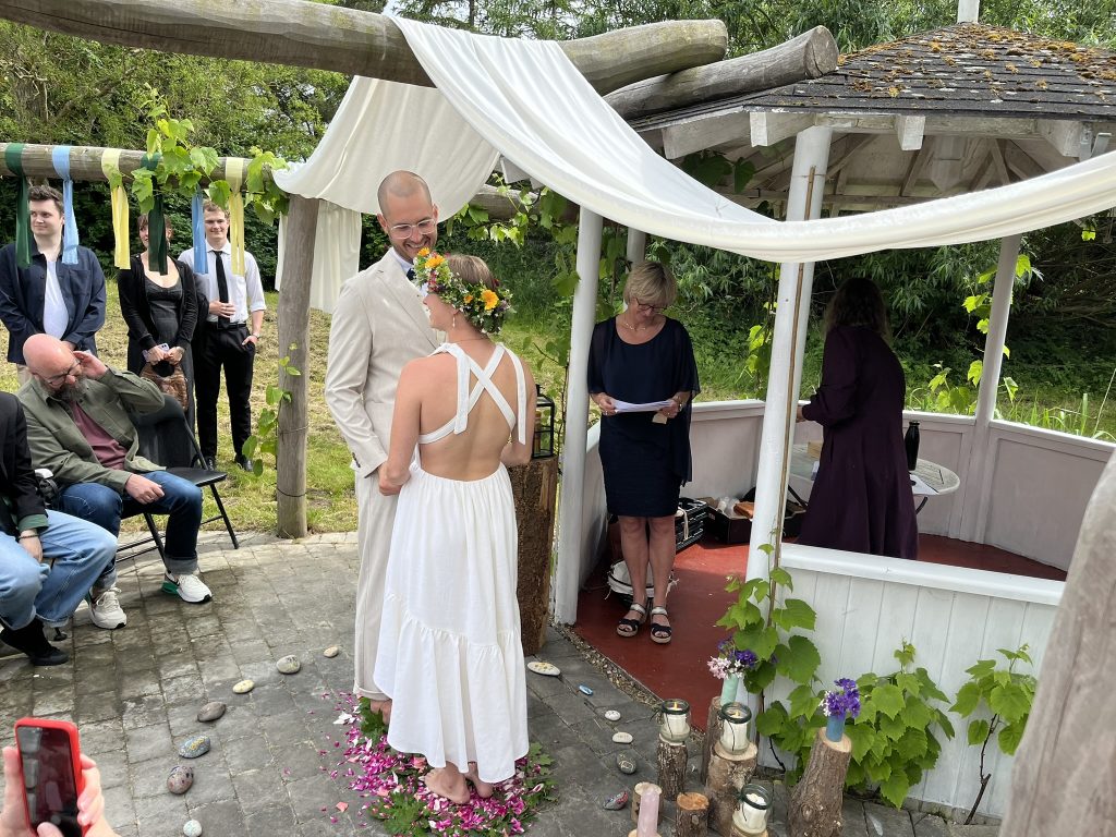 Bryllup på en dansk vingård hos Vesterhave Vingaard på Sjælland